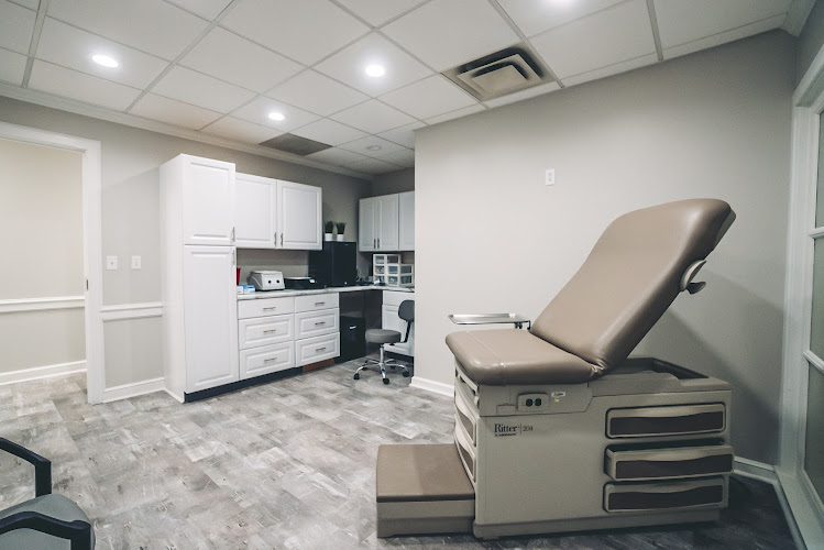 Advanced Hormone Therapy and Wellness