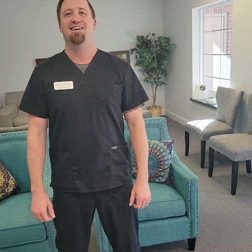 Advanced Wellness & Rehab