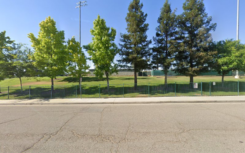Innova Health & Wellness - Bakersfield