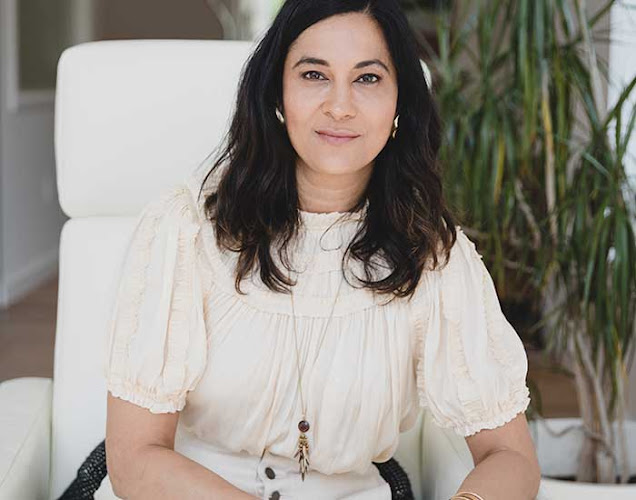 Refine Anti-Aging Medicine and Aesthetics